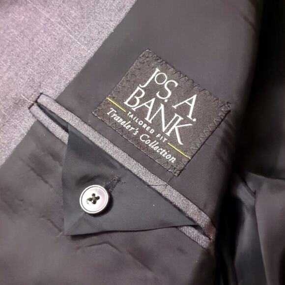 JoS A. Bank Men's Gray Plaid Wool Suit Jacket Sport Coat Travelers Collection 42 - Picture 9 of 10
